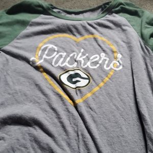 A green bay packer shirt